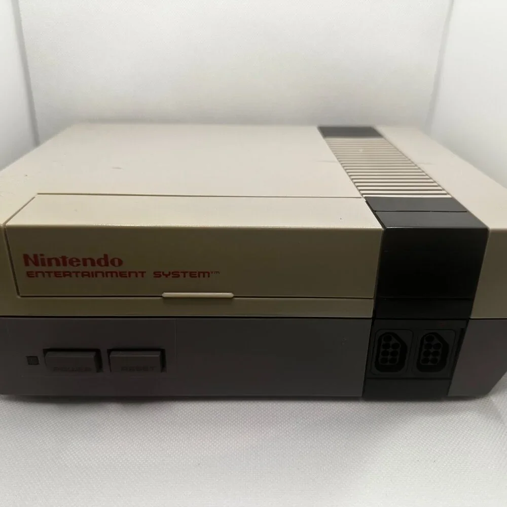 Original Nintendo NES Console-one controller NEW 72 pin installed VG